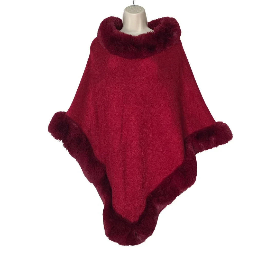 Poncho Women OS Red Faux Fur Trim Knit Cape Wrap Elegant Cozy Old Money Holiday